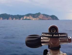 sea conditions and no troubles just bubbles band