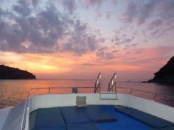 sun-deck-on-boat-scuba-tour-to-similans-and-surin