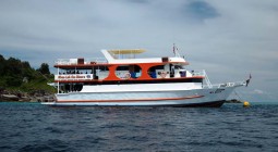 Nemo 1 Similan Islands Dive boat